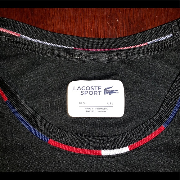Lacoste T shirt - Picture 4 of 5